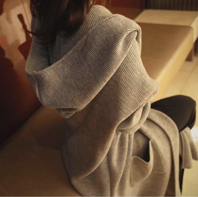 Langer Mantel mit Kapuze und offener Front Fashion Bullet